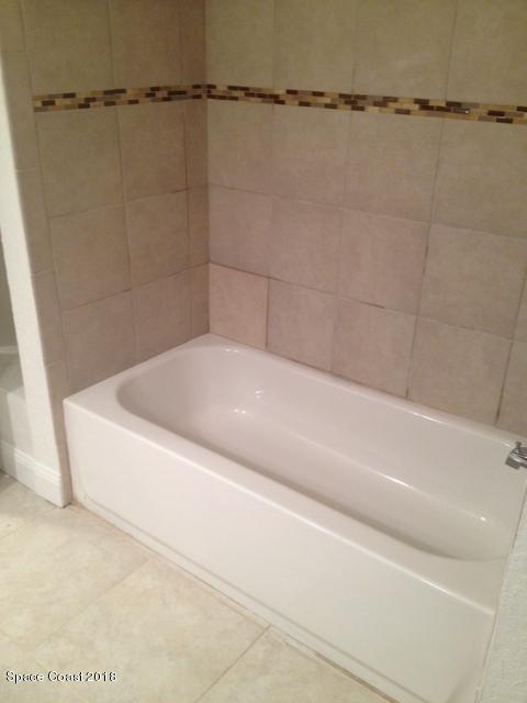 Building Photo - 1170 S Patrick Dr