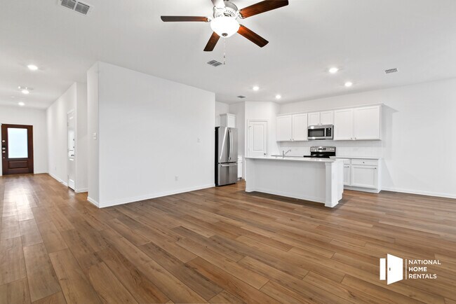 Building Photo - 5504 Packwater Ct