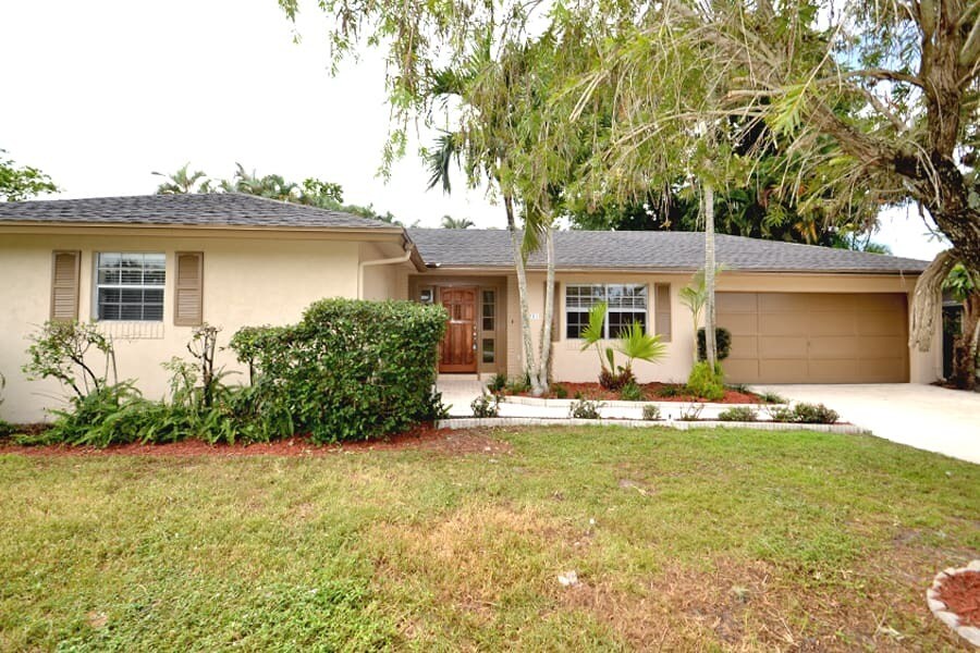 Primary Photo - 1581 Wyndcliff Dr