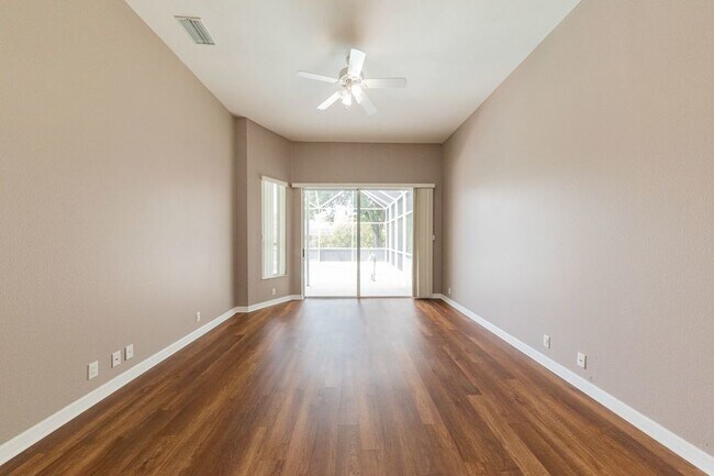 Building Photo - 3153 Beauchamp Ct