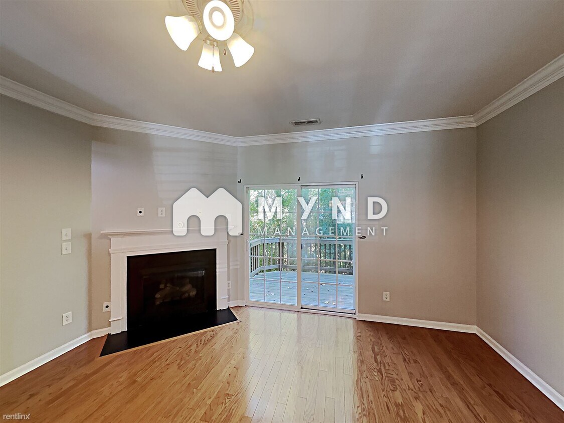 Building Photo - 3 br, 3.5 bath Townhome - 638 Cupola Dr