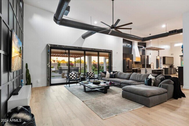 Foto del edificio - 2225 N 38th Way