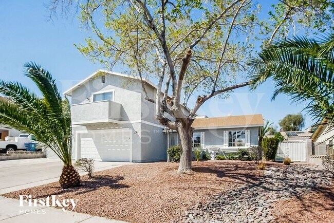 Building Photo - 732 Scottsdale St