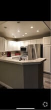 Building Photo - 631 Oak Run Trail