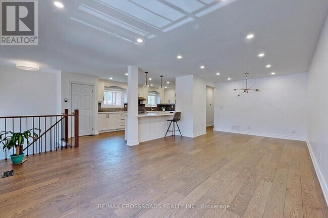 Building Photo - 22 Mallaby Rd