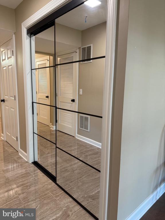 Foto del edificio - 46566 River Meadows Terrace