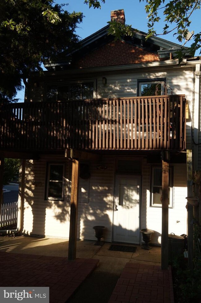 Building Photo - 3614 Hooper Ave