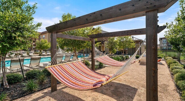 Foto del edificio - 1700 Katy Fort Bend Rd