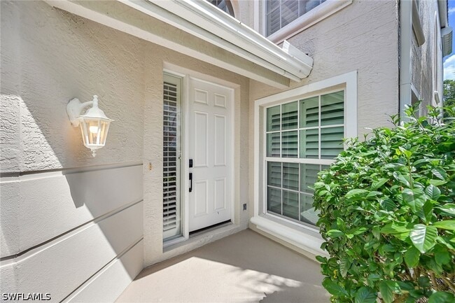 Building Photo - 1580 Clermont Dr