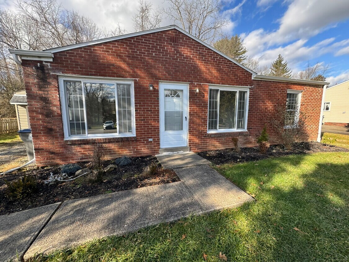 110 Southvue Ct, McMurray, PA 15317 House Rental in McMurray, PA