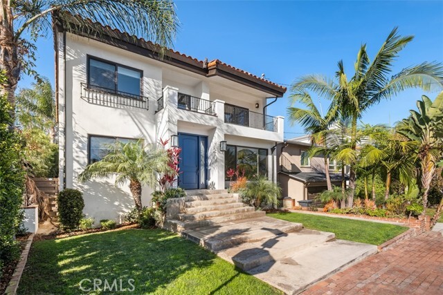 Building Photo - 2501 N Poinsettia Ave