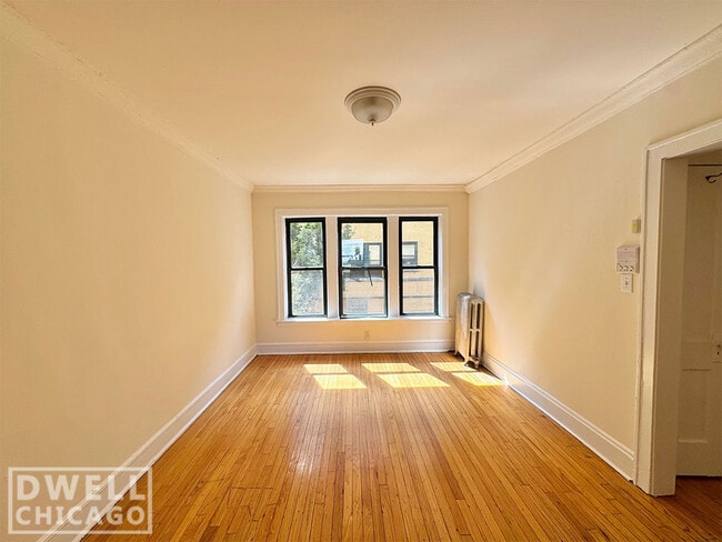 Building Photo - 2331 N Spaulding Ave