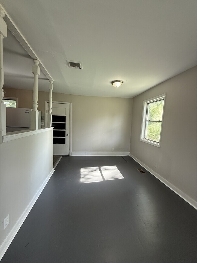 Foto del edificio - 2724 Lee Ave SW