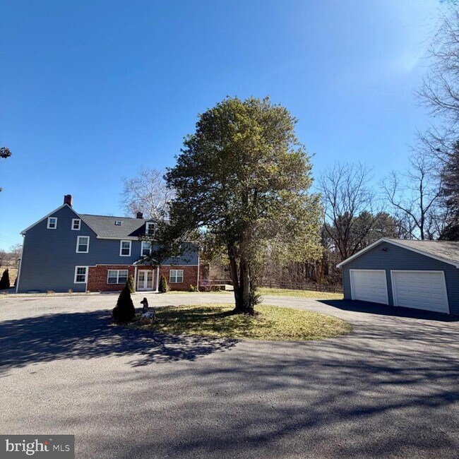 Foto del edificio - 17700 Barnesville Rd