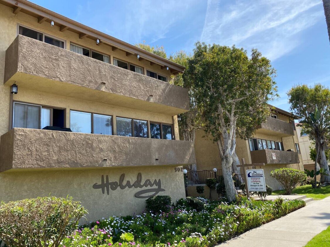 904 S Catalina Ave Unit Q, Redondo Beach, CA 90277 Apartments in
