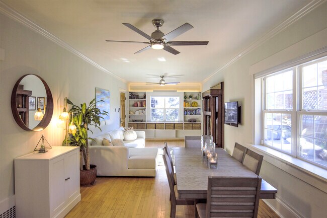 Foto del edificio - 821 Madison St