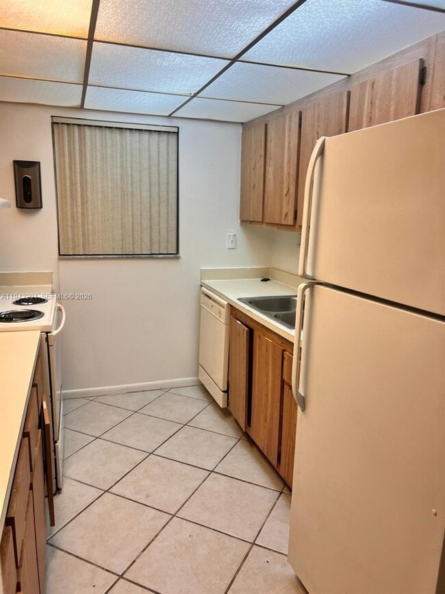 Building Photo - 1850 N Congress Ave