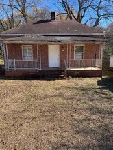 Building Photo - 151 Gray St