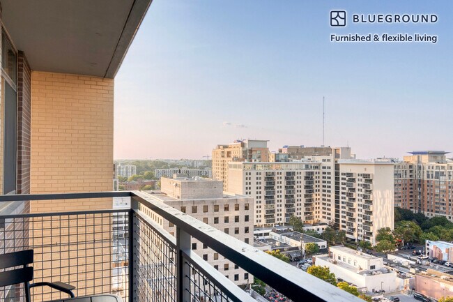 Foto del edificio - 4918 St Elmo Ave