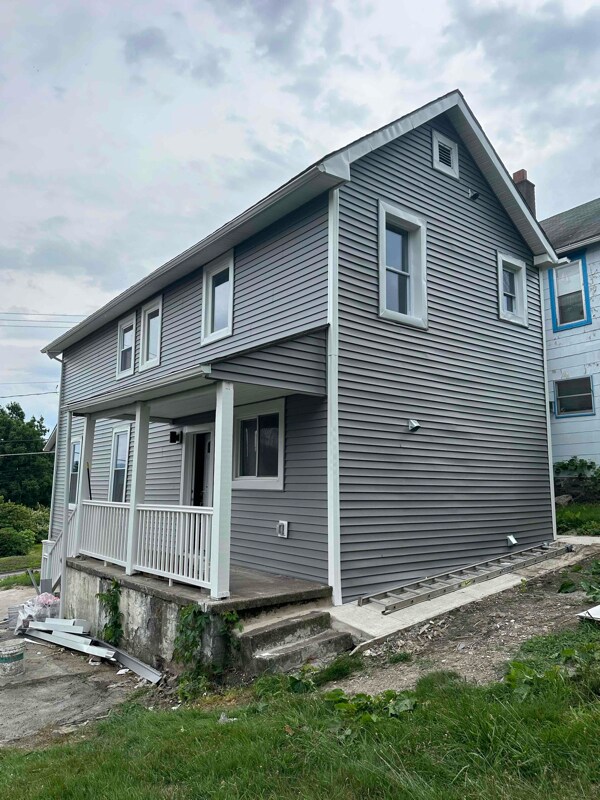 Foto principal - 535 W State St