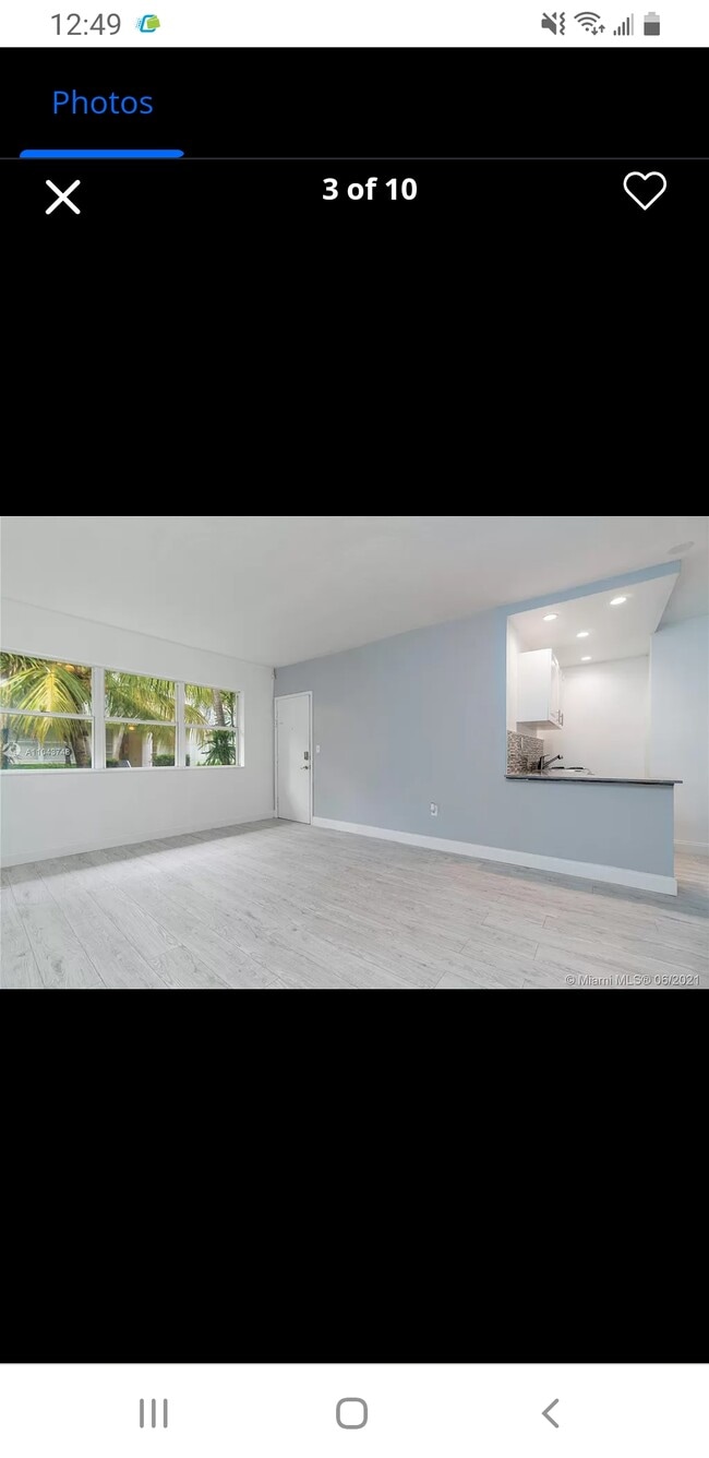 Building Photo - 1275 Marseille Dr