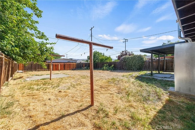 Building Photo - 304 E Santa Clara St