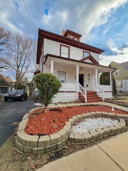 Foto del edificio - 481 Division St