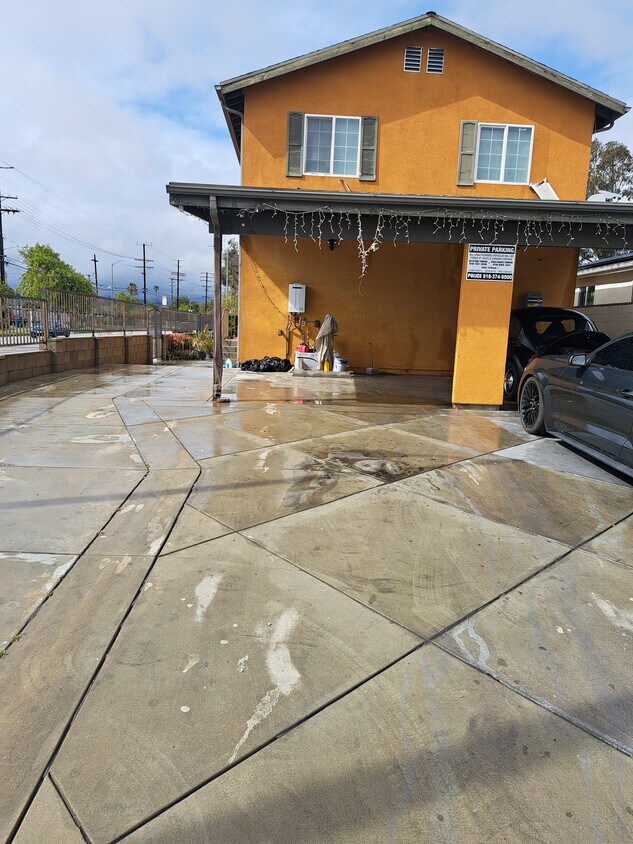 10472 Laurel Canyon Blvd, Pacoima, CA 91331 House Rental in Pacoima