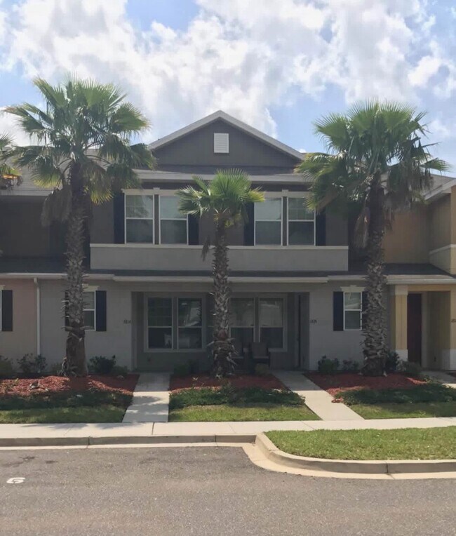 Foto del edificio - 4220 Plantation Oaks Blvd