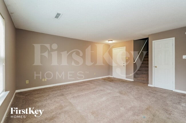 Foto del edificio - 2925 Redland Ln