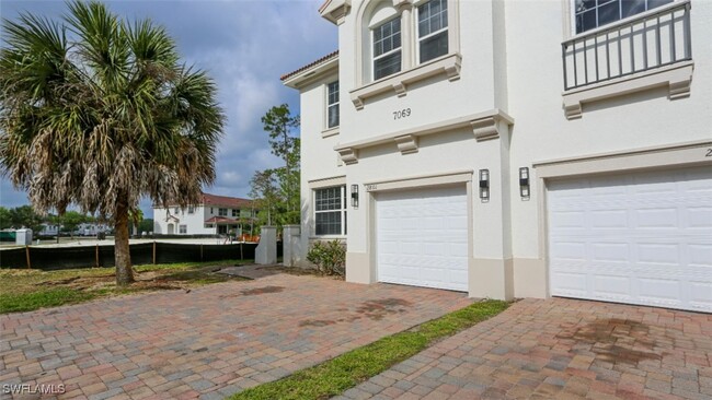 Building Photo - 7069 Venice Way