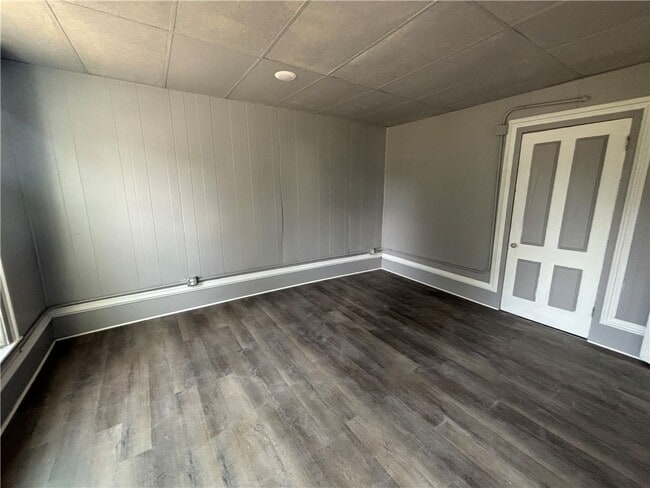 Building Photo - 1104 Caton Bypass Rd