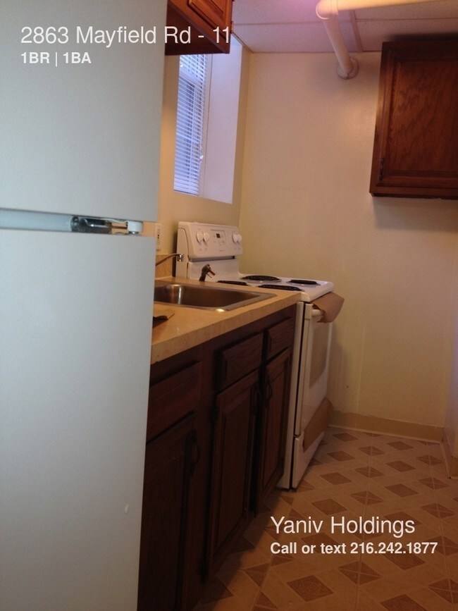Foto del edificio - 2863 Mayfield Rd