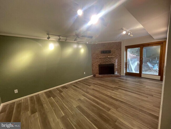 Foto del edificio - 9609 Barkston Ct