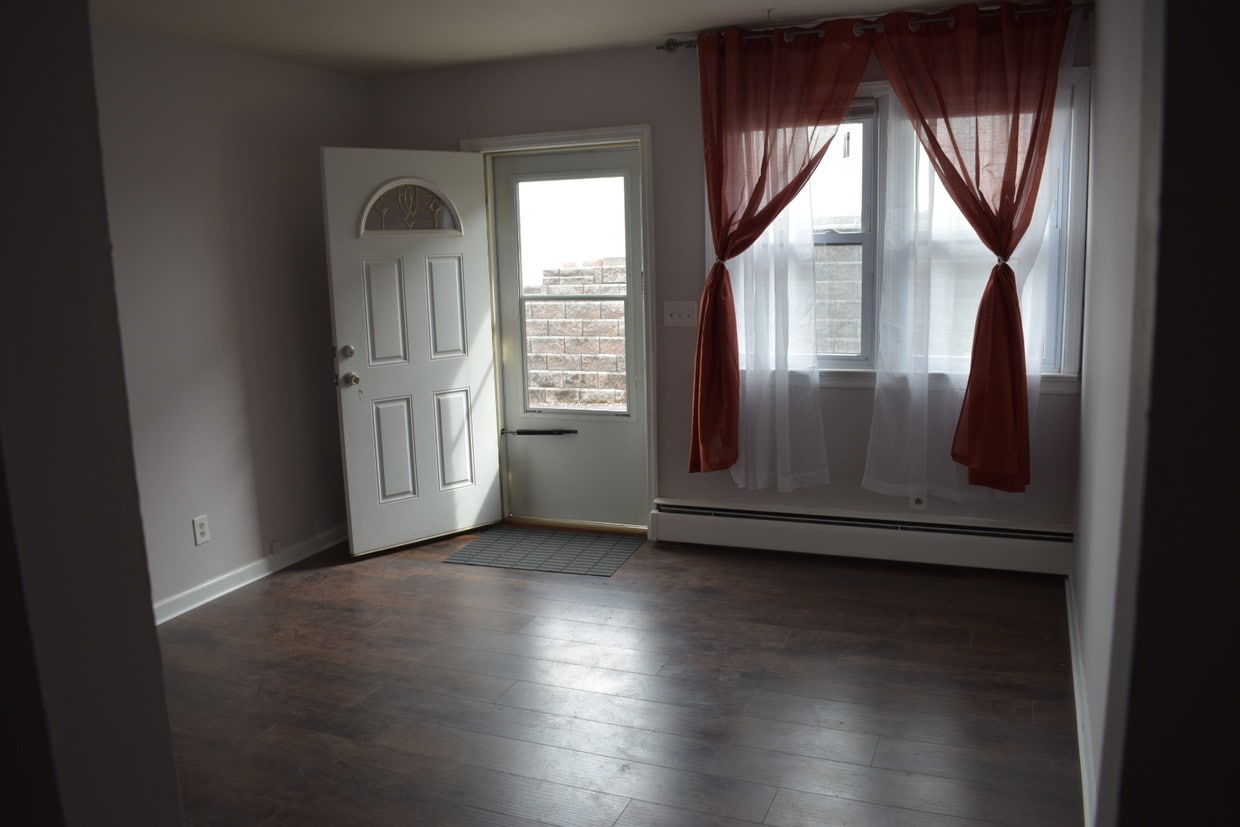 401 Essex St, Hackensack, NJ 07601 Apartments in Hackensack, NJ