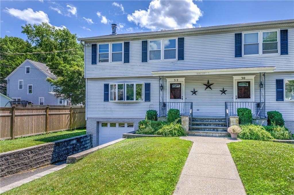 Primary Photo - 32 Palisade Dr