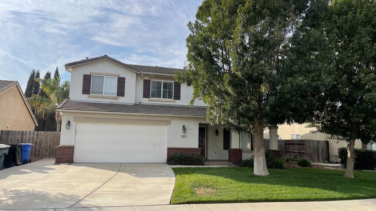 2031 W Berkshire Ln, Hanford, CA 93230 House Rental in Hanford, CA