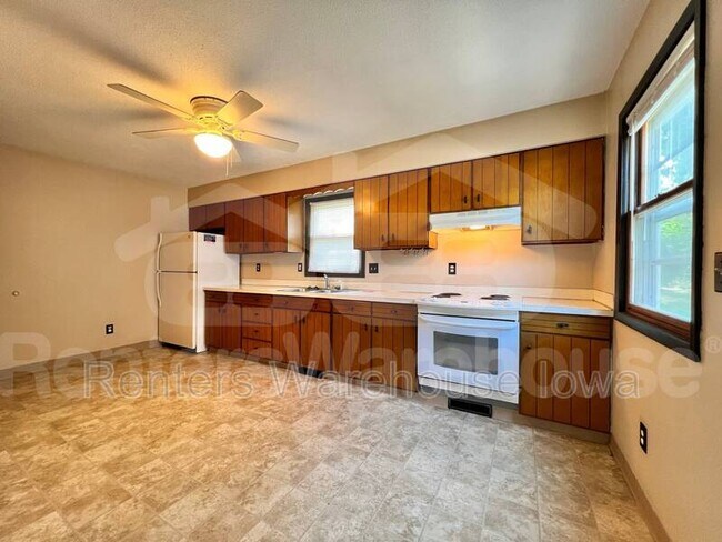 Building Photo - 3326 Valdez Ct