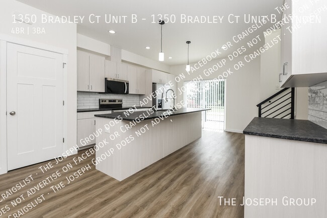 Building Photo - 1350 Bradley Ct
