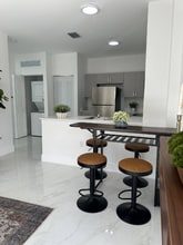 Building Photo - 1453 W 29th St