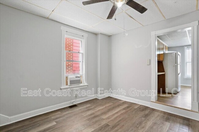 Foto del edificio - 805 S Potomac St