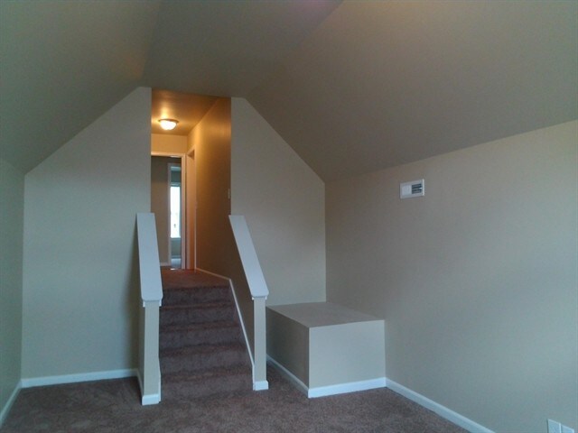 Foto del edificio - 212 Wildgrove Court