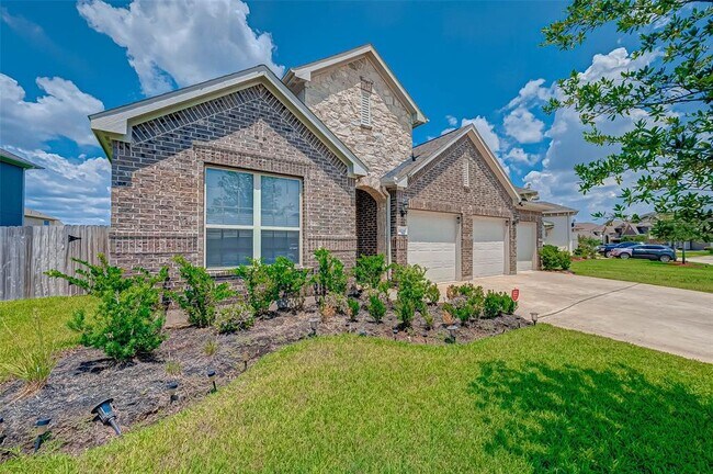 Building Photo - 8934 Cypress Shrub Trl.