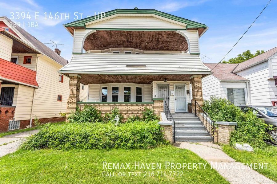 Primary Photo - 3394 E 146th St, Up Unit - Spacious 2 bed ...