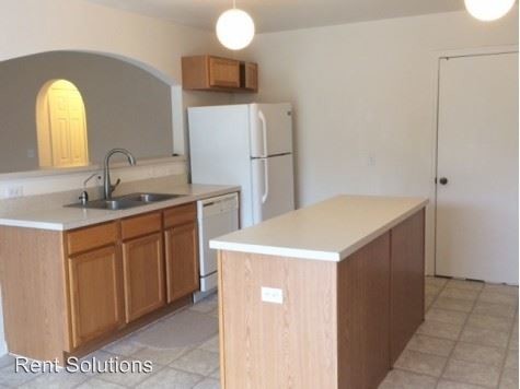 Foto del edificio - 4 br, 2.5 bath House - 13513 Padron Court