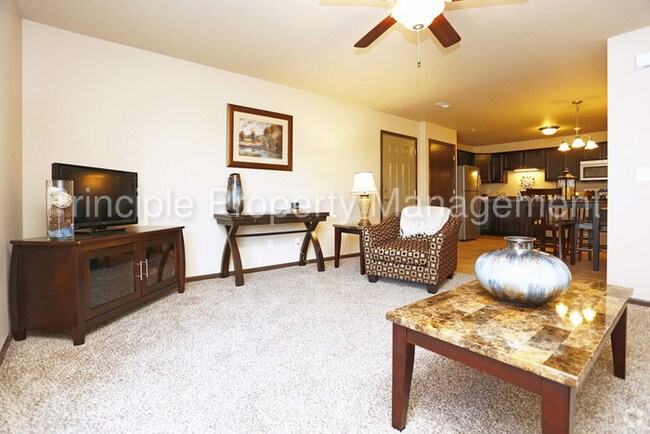 Foto del edificio - Pet Friendly Building at Woodsage Apartments