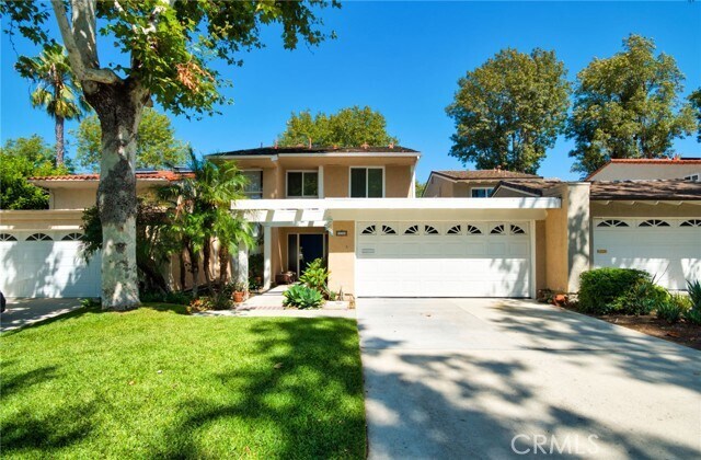 Building Photo - 520 Cancha