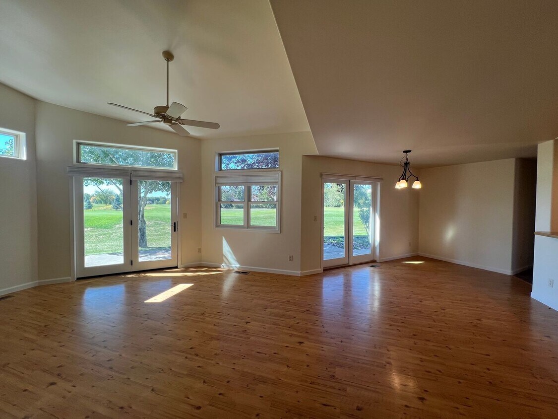 Primary Photo - Located on Bridger Golf Course