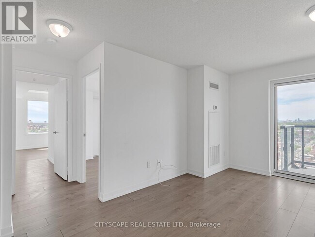 Photo du bâtiment - 1420 Dupont St