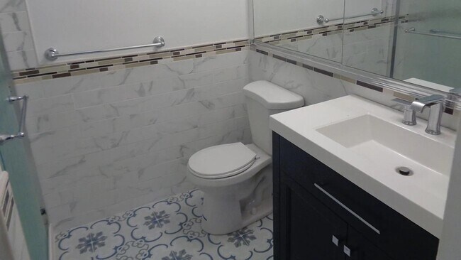 Foto del edificio - 100 N 22nd St